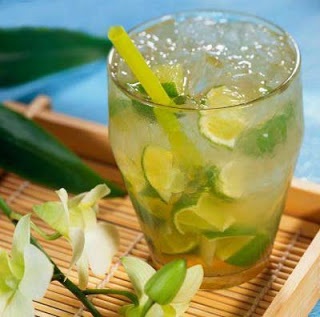 Brazilian Caipirinha drink